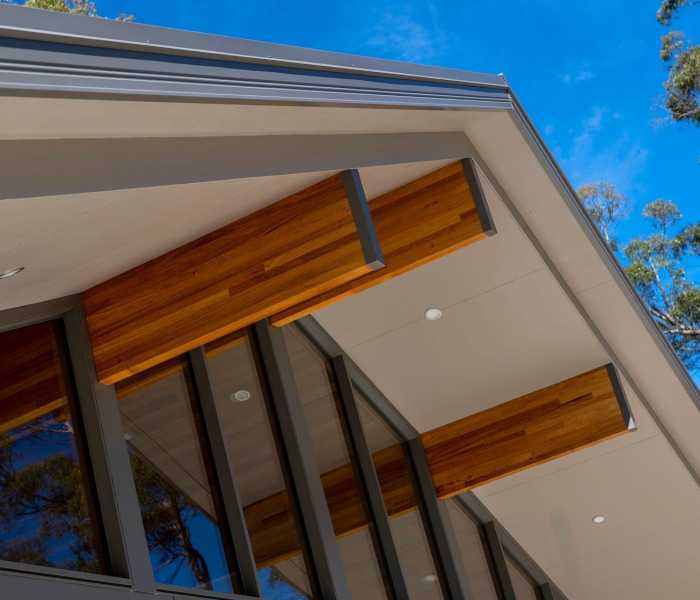 Cantilevered Tas Oak laminated beams and double glazed windows